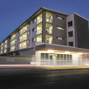 Oaks Aparthotel